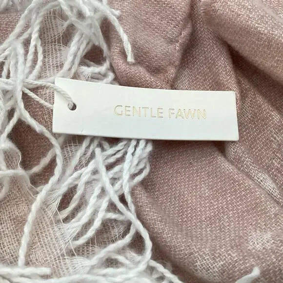 Gentle Fawn Light Pink Soft Wrap Fringed Layering Blanket Scarf Size M/L NWT - Picture 3 of 8